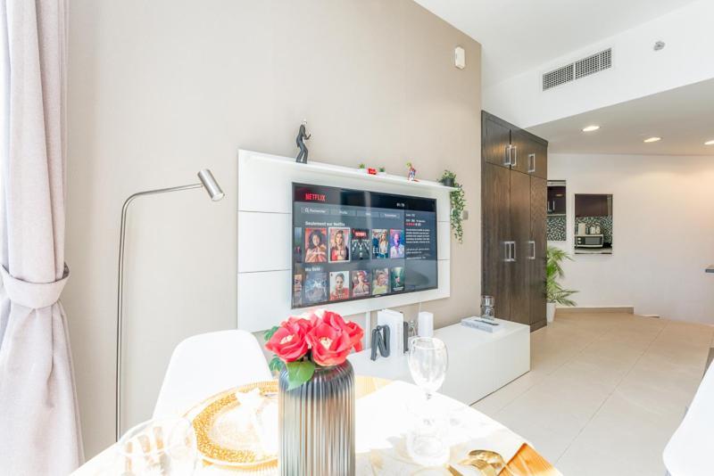 Cayan Tower - Of Choice شقة *
